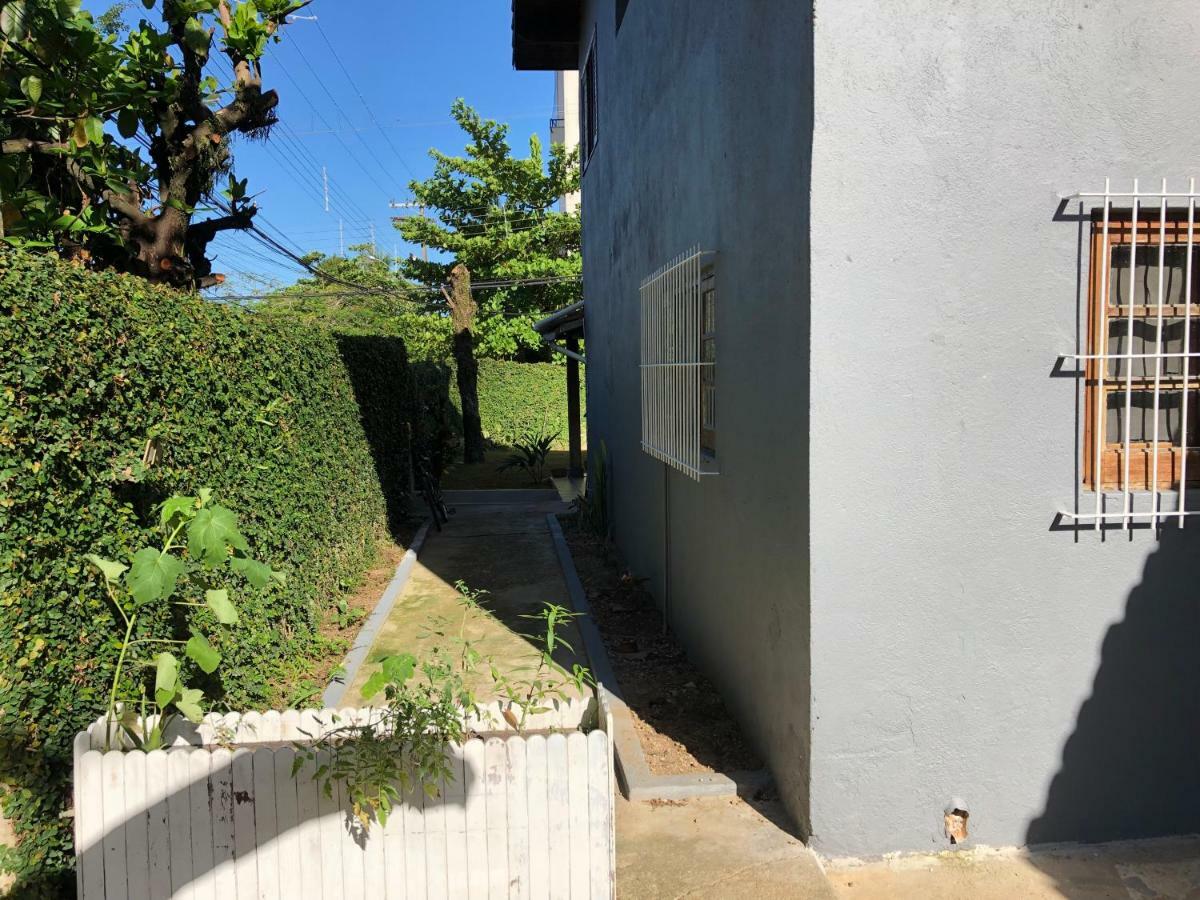 ウバトゥバ Casa Linda Com Churrasqueira - Praia Do Itaguaヴィラ エクステリア 写真