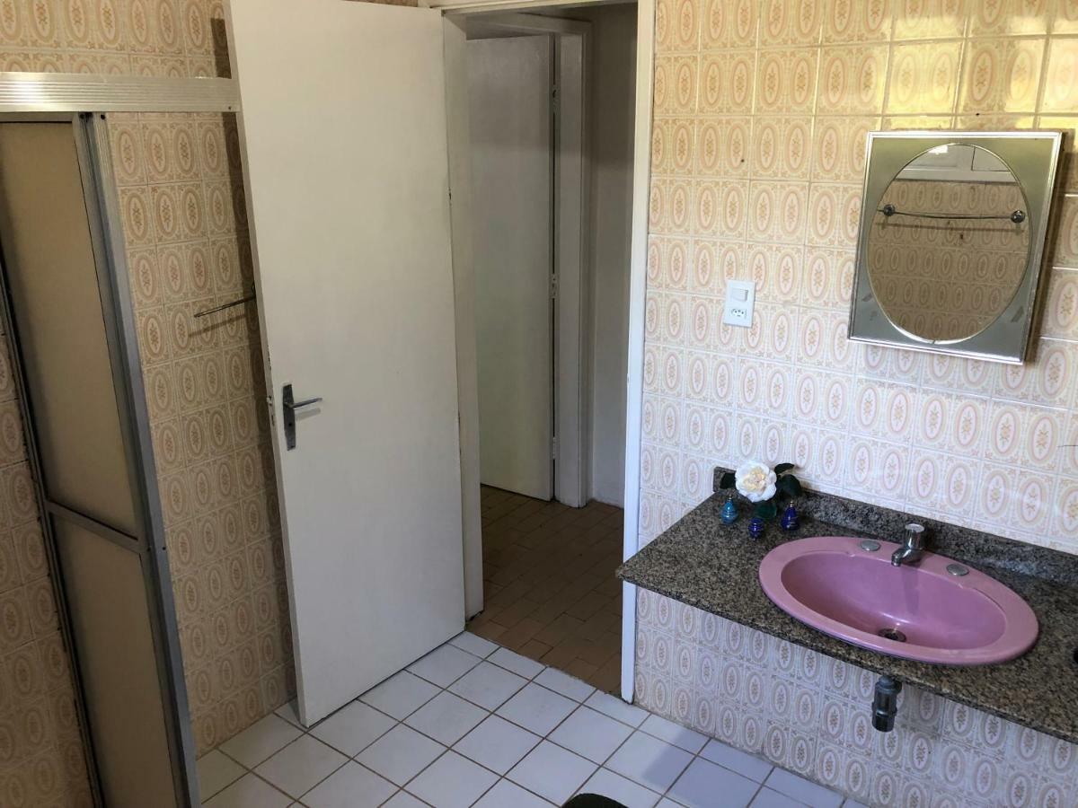 ウバトゥバ Casa Linda Com Churrasqueira - Praia Do Itaguaヴィラ エクステリア 写真